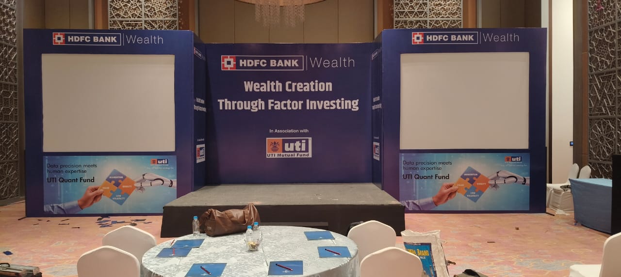 HDFC Wealth Branding Panels